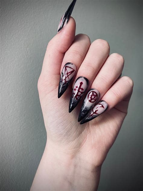 The Dark Arts at Your Fingertips: Witchcraft-inspired Nail Art in Bridgeport, CT